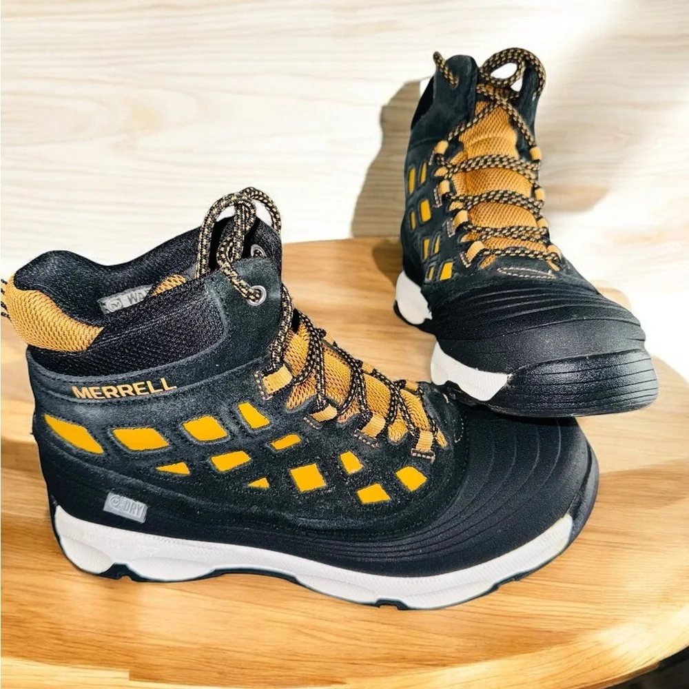 MERRELL Thermoshiver Copper/Black - Waterproof Snow Boot Shoes, Boys Size 5